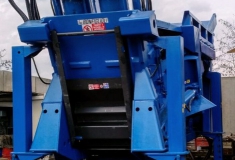 Купить Пресс-ножницы вертикальные для автомобилей и лома металлов SQUALO 4000